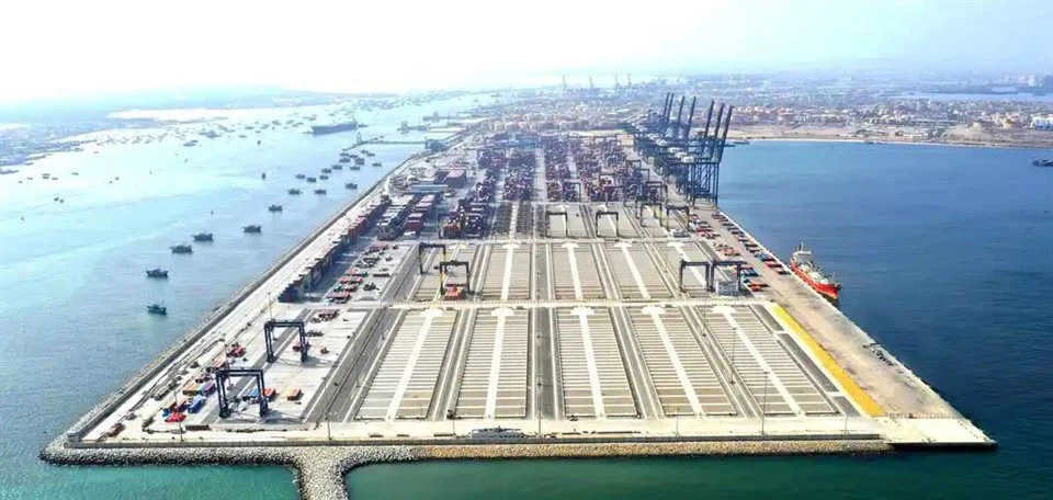 Hiav txwv freight los ntawm Tuam Tshoj mus rau Pakistan
